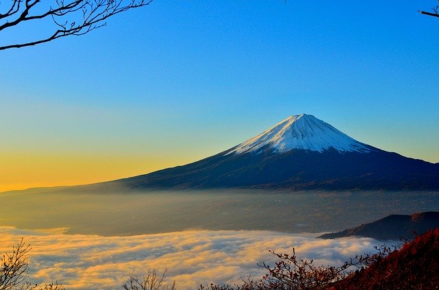 Mitos Gunung Semeru Misteri Para Dewa